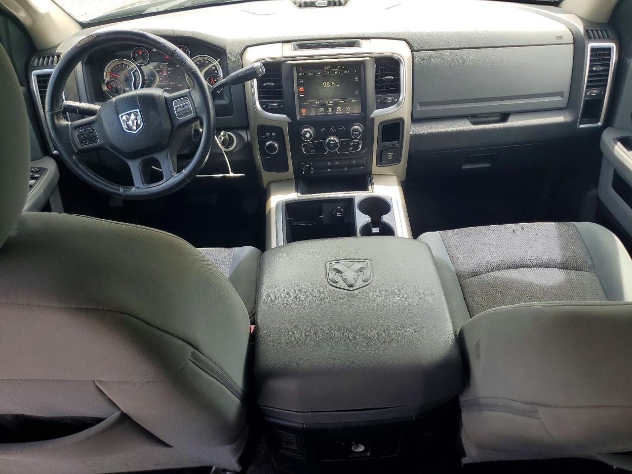 2014 RAM 2500 SLT — Фото 8 из 12