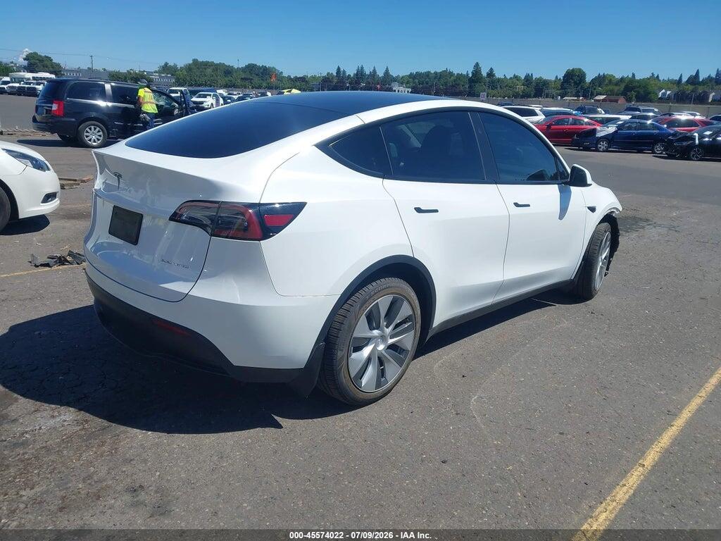 7SAYGDEE5PF809941 2023 TESLA MODEL Y photo no. 4