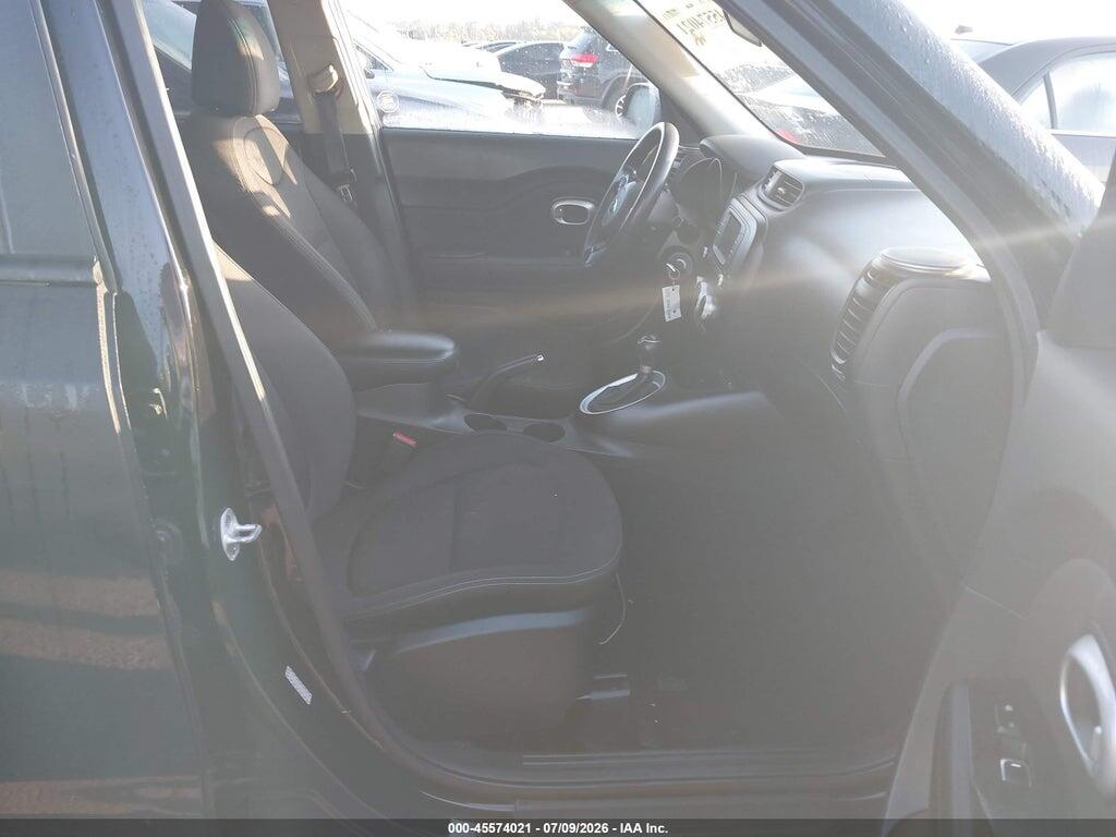 KNDJN2A26H7410113 2017 KIA SOUL photo no. 5