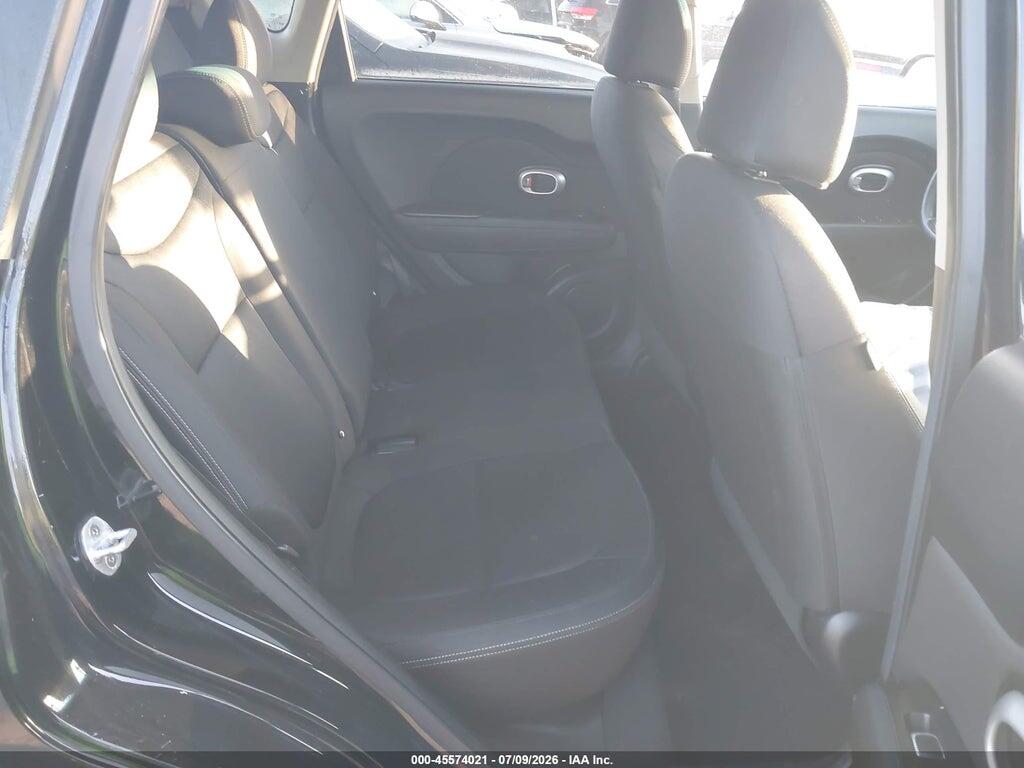 KNDJN2A26H7410113 2017 KIA SOUL photo no. 8