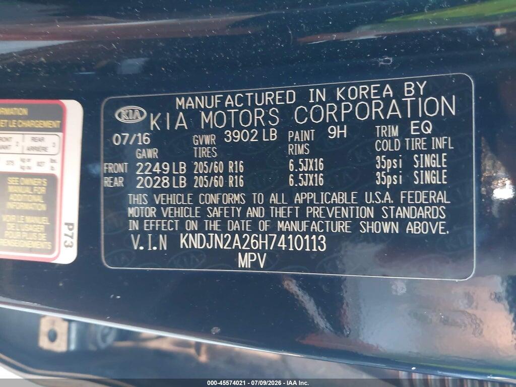 KNDJN2A26H7410113 2017 KIA SOUL photo no. 9