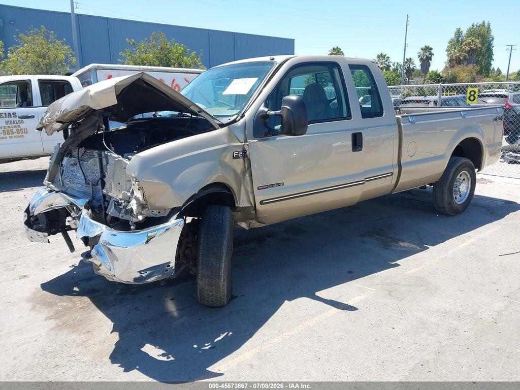 1FTNX21F4YEB23315 2000 FORD F-250 photo no. 2
