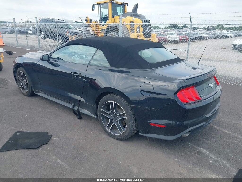 1FATP8UH5N5102076 2022 FORD MUSTANG photo no. 3