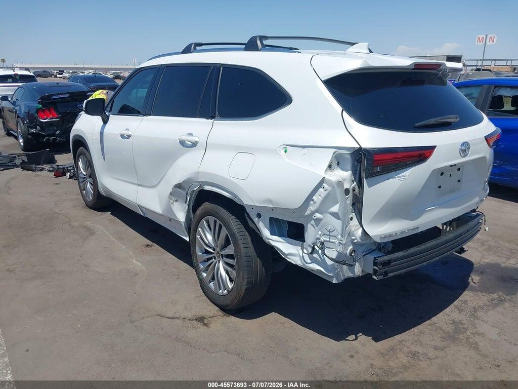 5TDKDRAH8PS507516 2023 TOYOTA HIGHLANDER photo no. 3