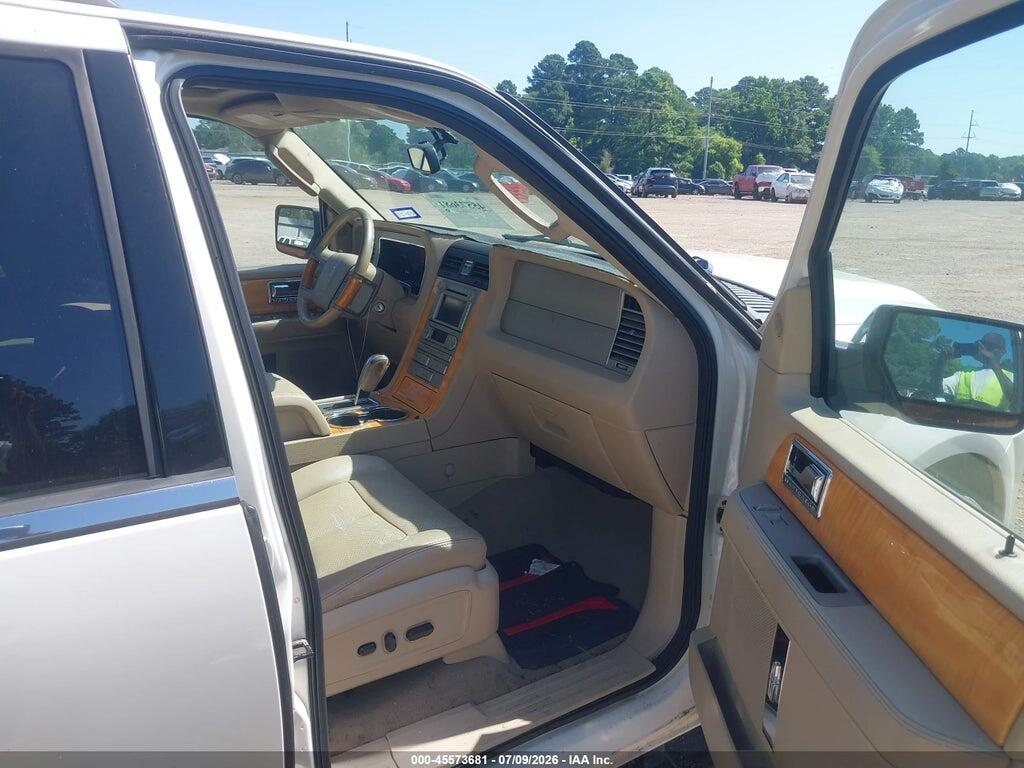 5LMFU28538LJ11512 2008 LINCOLN NAVIGATOR photo no. 5