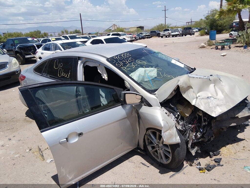 1FADP3F2XJL327468 2018 FORD FOCUS photo no. 12