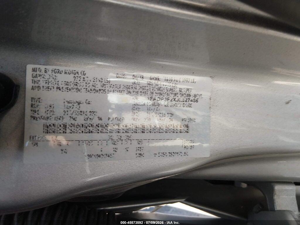 1FADP3F2XJL327468 2018 FORD FOCUS photo no. 9