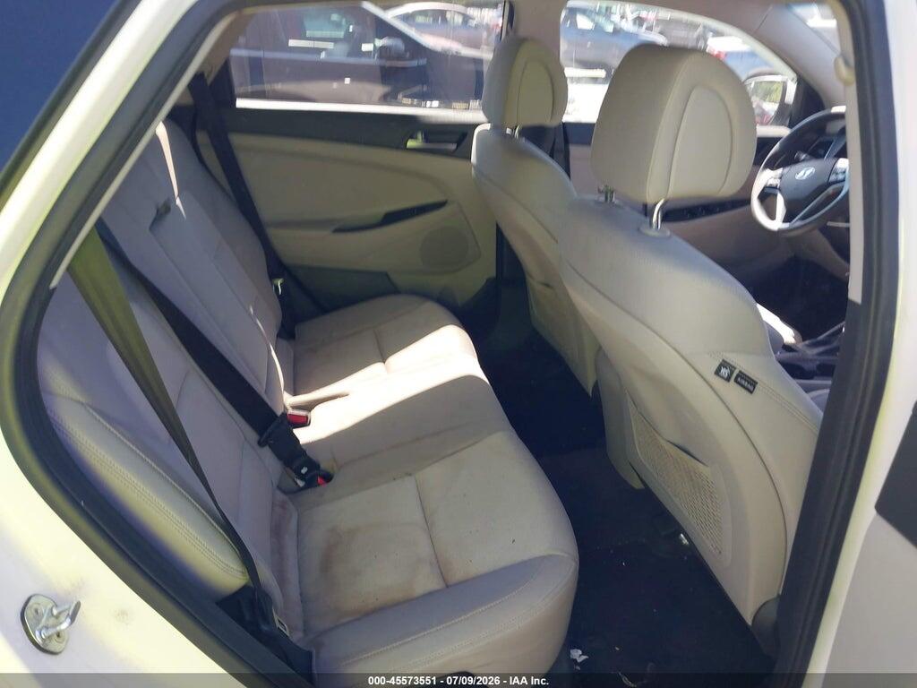 KM8J3CA45HU398627 2017 HYUNDAI TUCSON photo no. 8