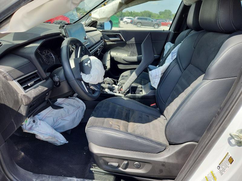 2024 MITSUBISHI OUTLANDER SE — Фото 7 из 13