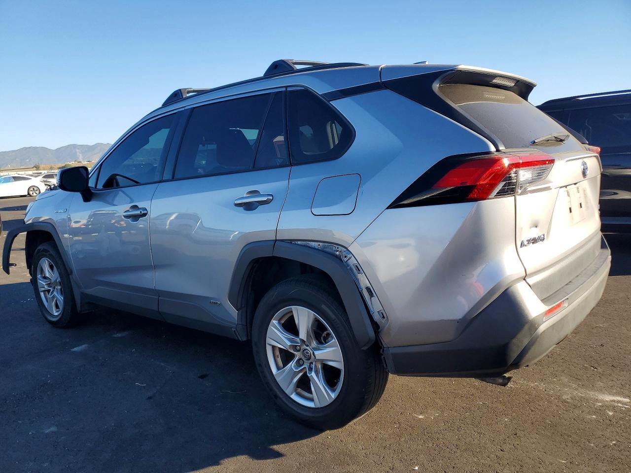 2019 TOYOTA RAV4 HYBD — Фото 2 из 13