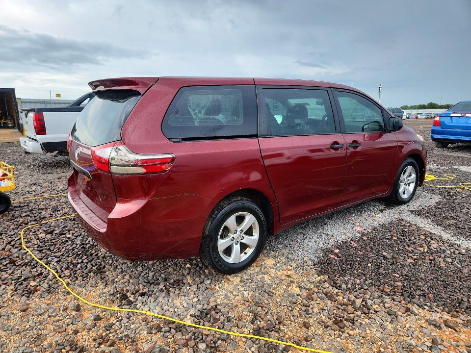 2017 TOYOTA SIENNA L 7-PASSENGER — Фото 3 из 13