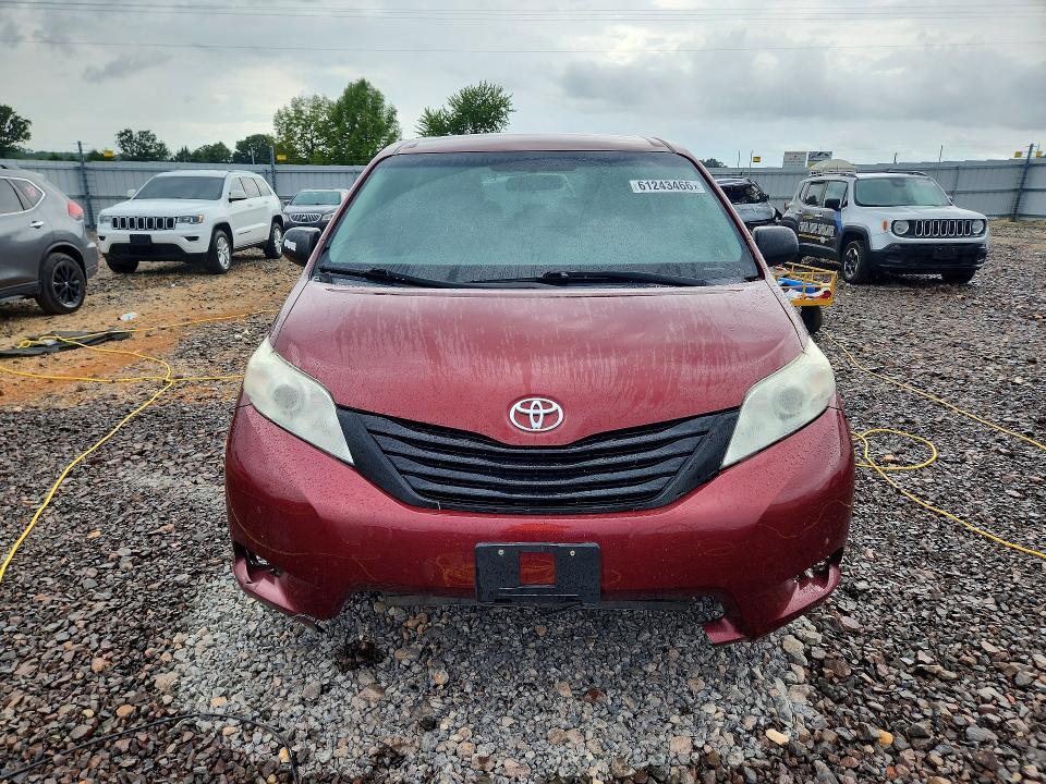 2017 TOYOTA SIENNA L 7-PASSENGER — Фото 5 из 13