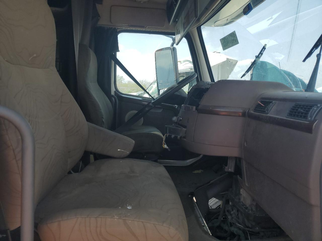 2014 VOLVO VNL SEMI TRUCK — Фото 10 из 16