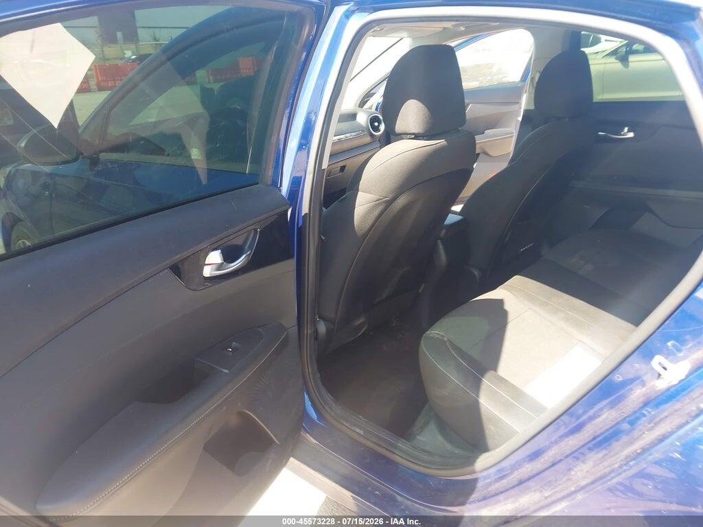 3KPF34AD1KE023212 2019 KIA FORTE photo no. 8