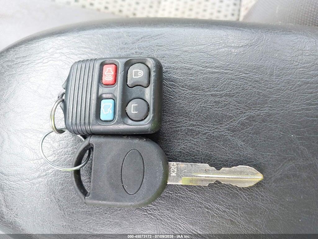 1FAFP34N77W366337 2007 FORD FOCUS photo no. 11