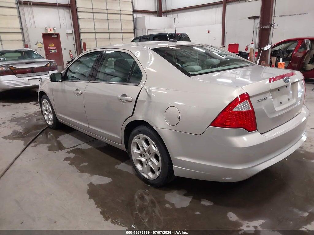 3FAHP0HA8AR128604 2010 FORD FUSION photo no. 3