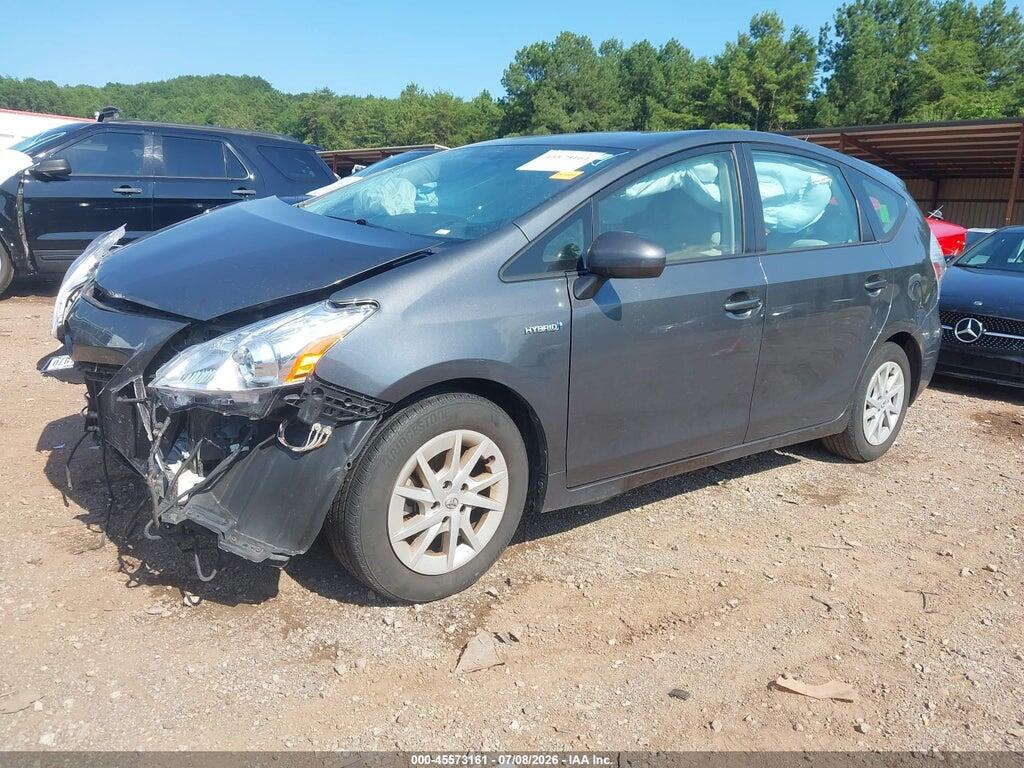 JTDZN3EU8D3235014 2013 TOYOTA PRIUS V photo no. 2