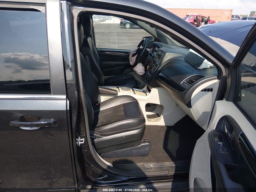 2C4RDGCG1JR301350 2018 DODGE GRAND CARAVAN photo no. 5