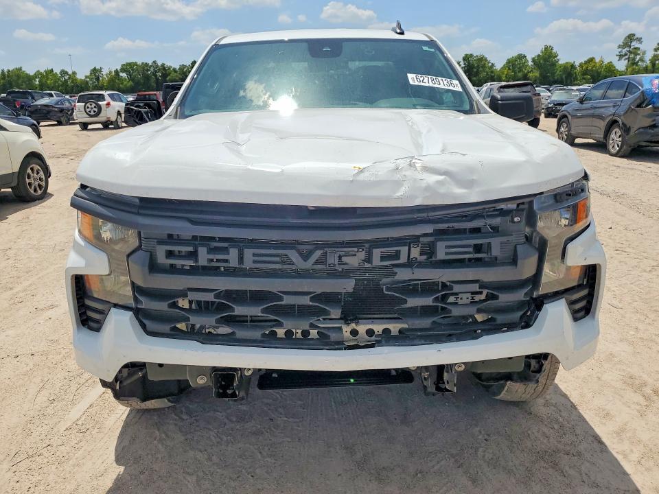 2023 CHEVROLET SILVERADO C1500 — Фото 5 из 12