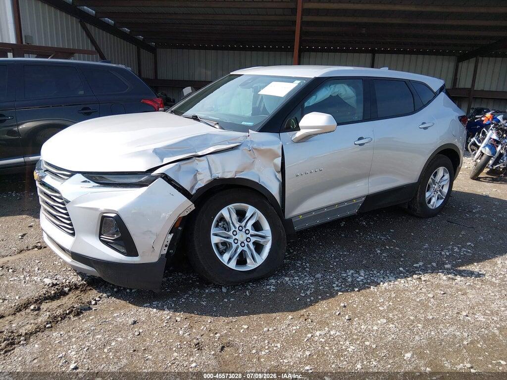 3GNKBCR40NS186088 2022 CHEVROLET BLAZER photo no. 2
