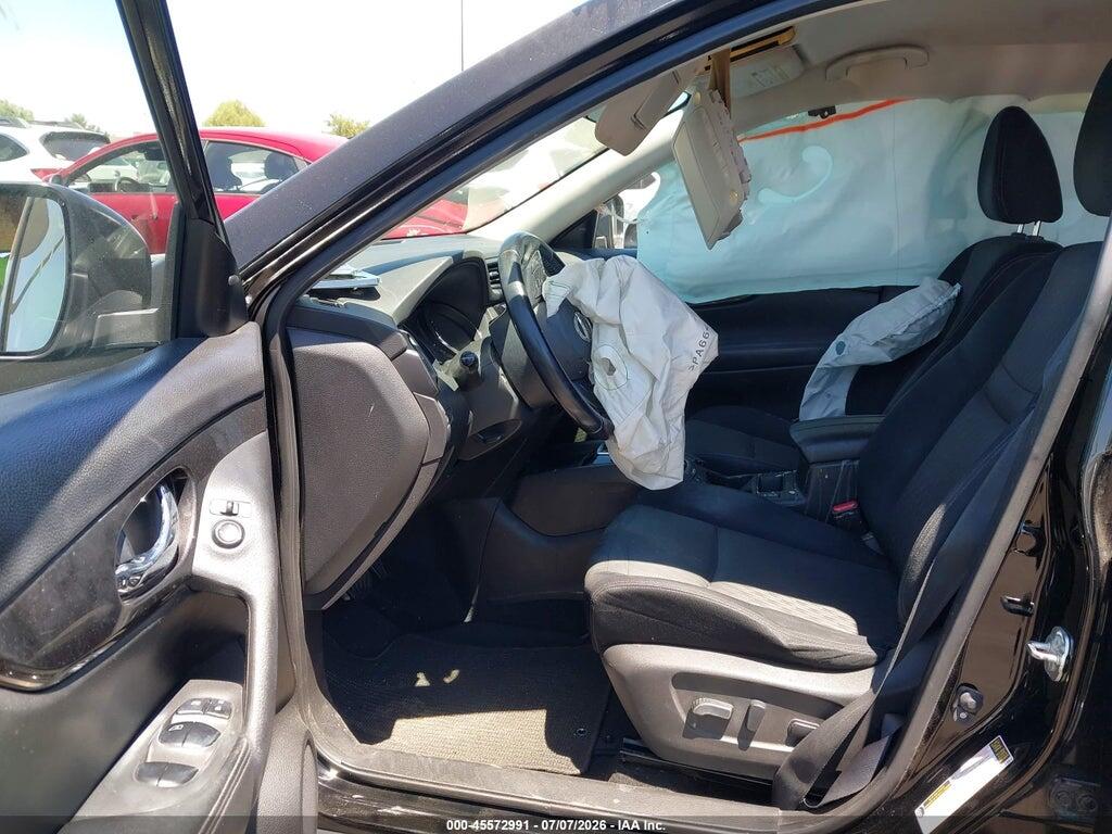 JN8AT2MT7HW390829 2017 NISSAN ROGUE photo no. 5