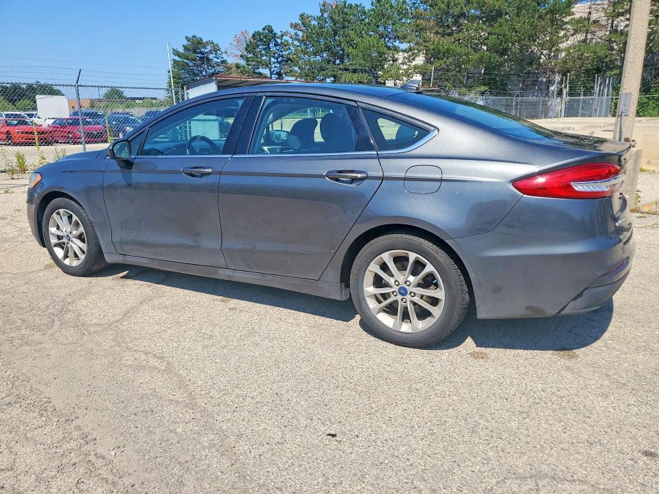 3FA6P0HD2KR247851 2019 FORD FUSION photo no. 2