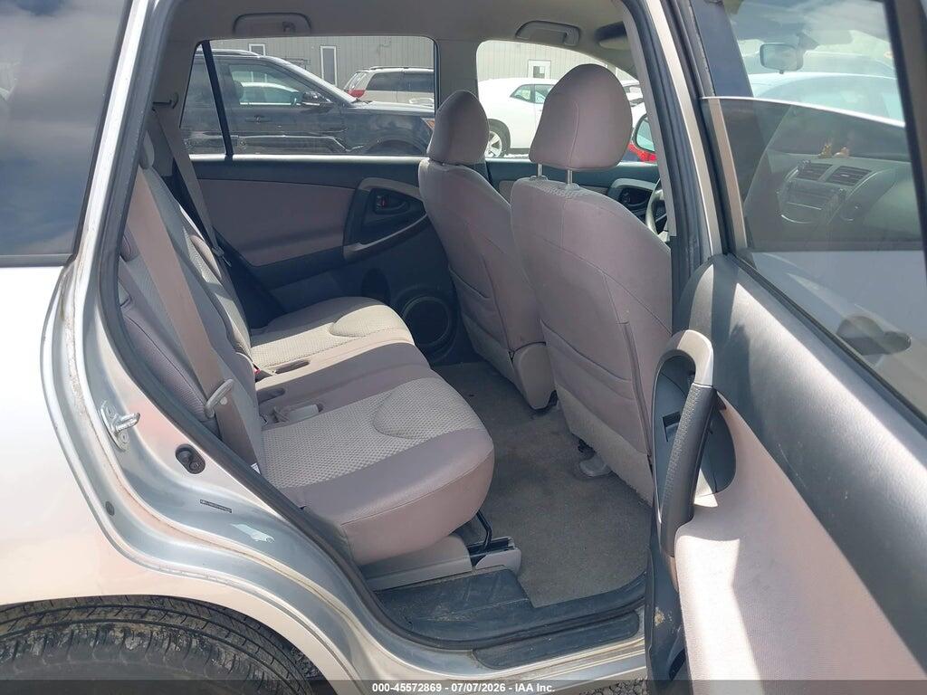 JTMBD33V465034797 2006 TOYOTA RAV4 photo no. 8