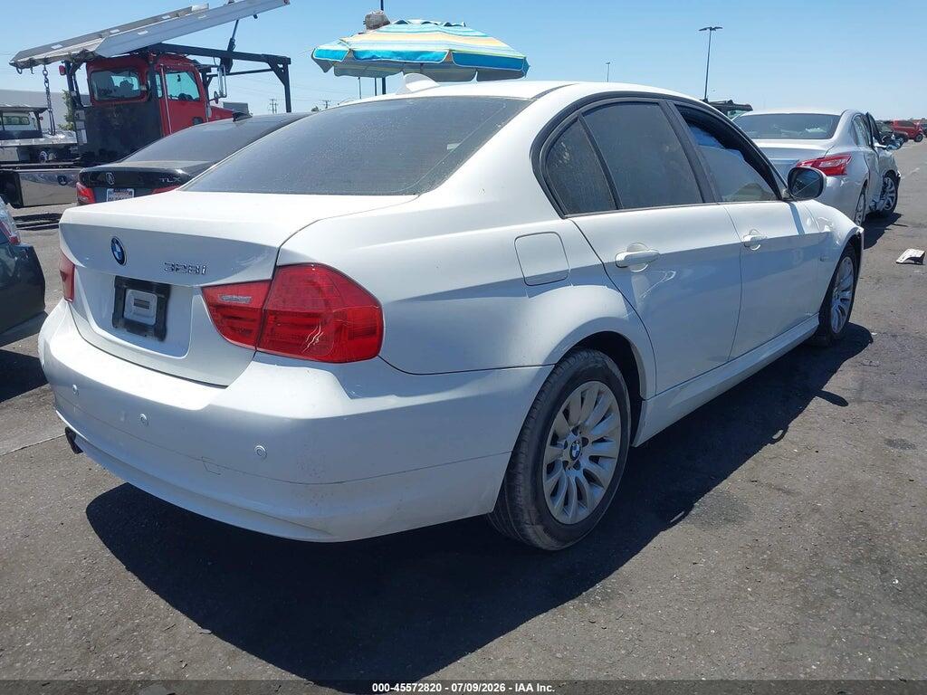 WBAPH77579NL81666 2009 BMW 328I photo no. 4