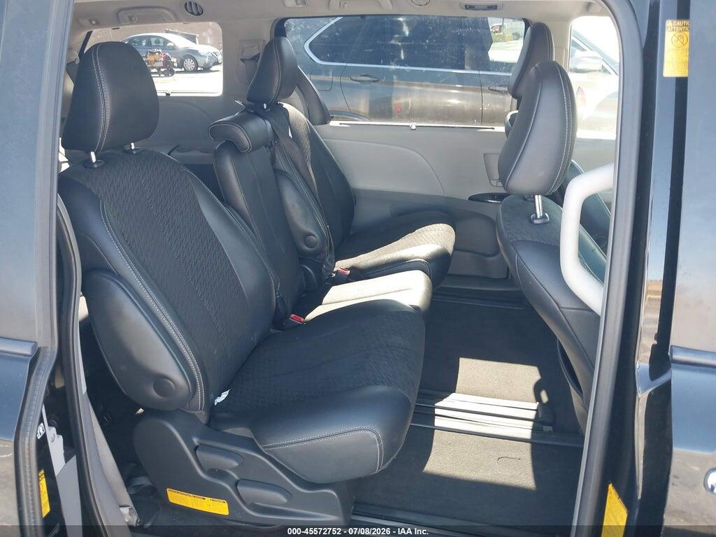 5TDXK3DC2ES500177 2014 TOYOTA SIENNA photo no. 8