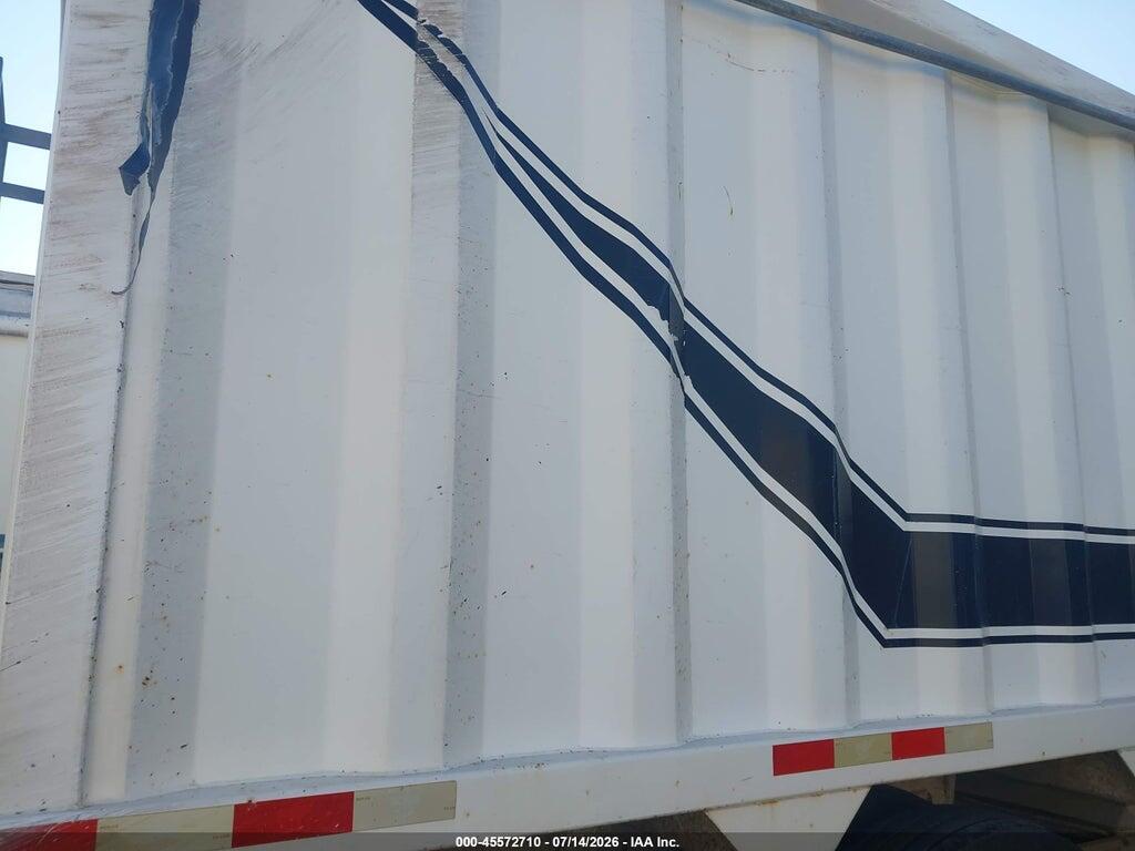 5MC324218E3139643 2014 MANAC INC MANAC INC photo no. 8