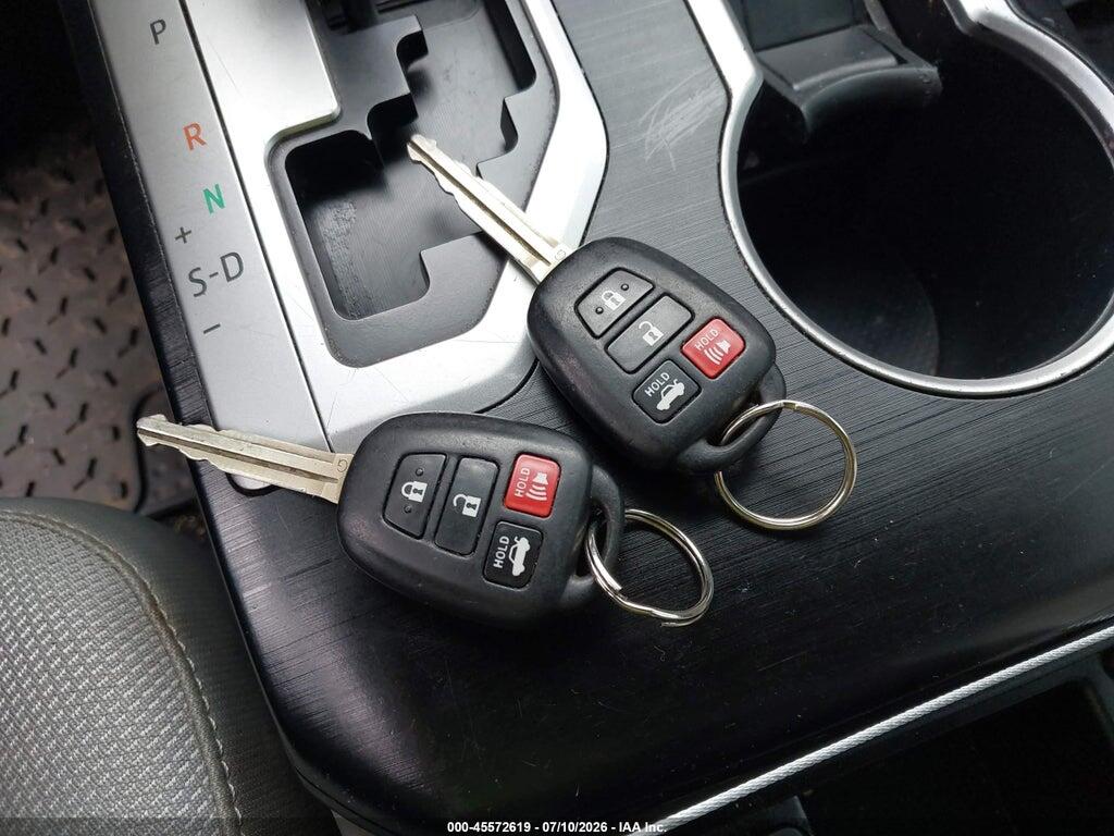 4T1BF1FKXCU577049 2012 TOYOTA CAMRY photo no. 11