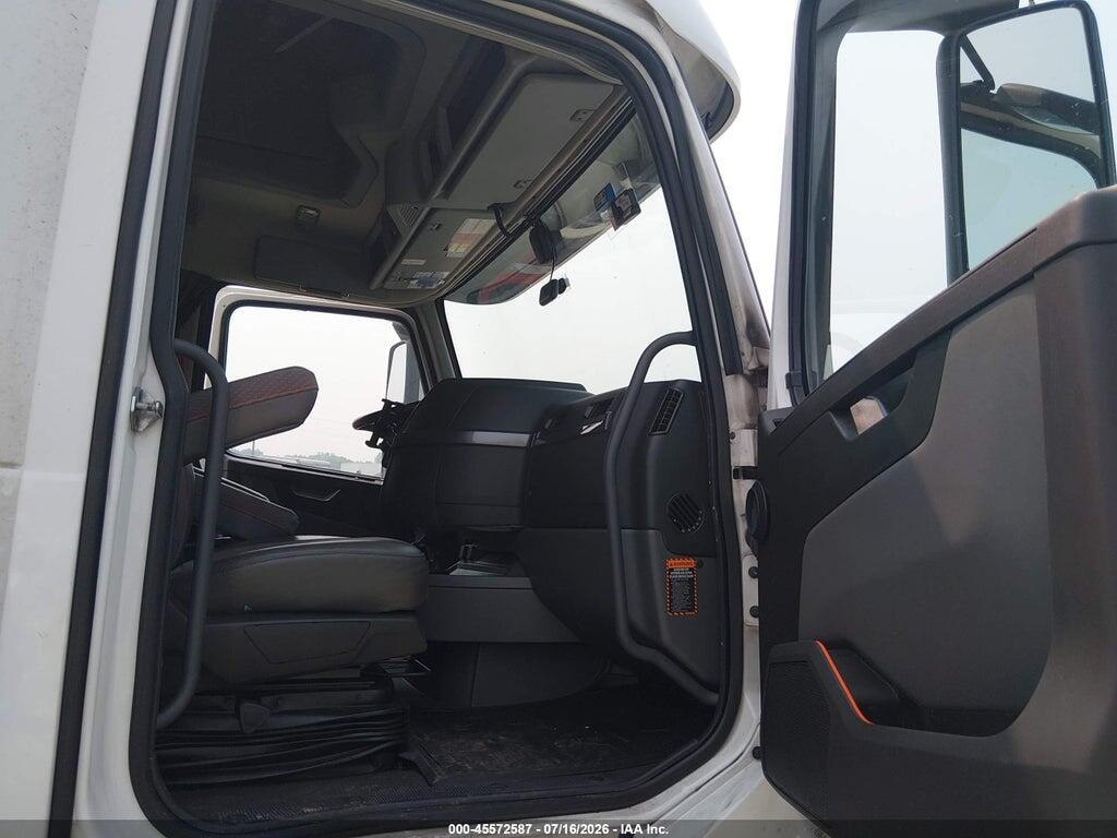 4V4NC9EH6RN629959 2024 VOLVO VNL photo no. 5