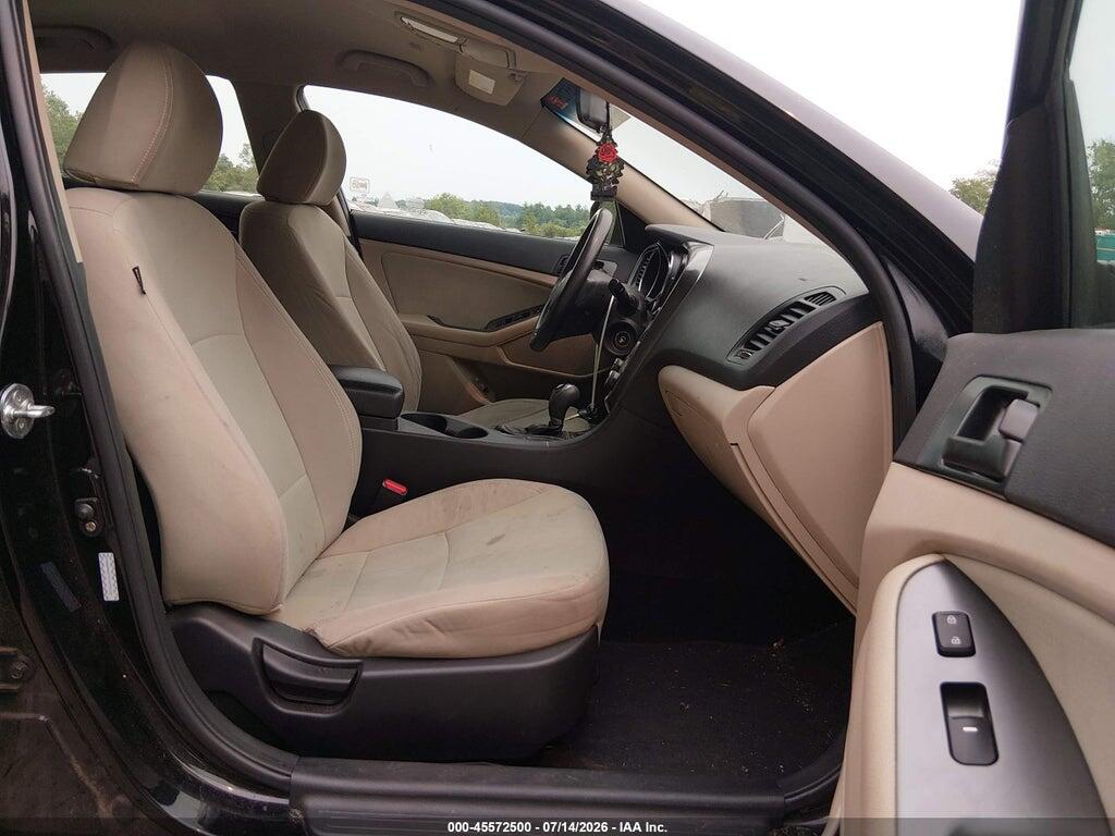 KNAGM4A71C5292106 2012 KIA OPTIMA photo no. 5