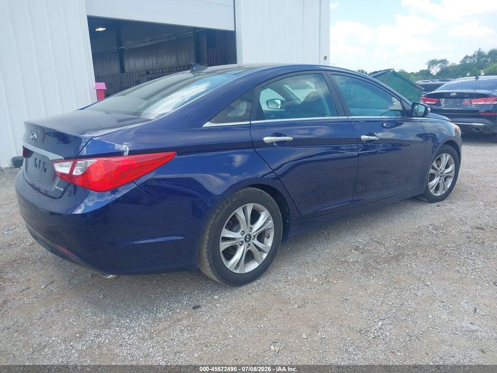 5NPEC4AC4DH712825 2013 HYUNDAI SONATA photo no. 4