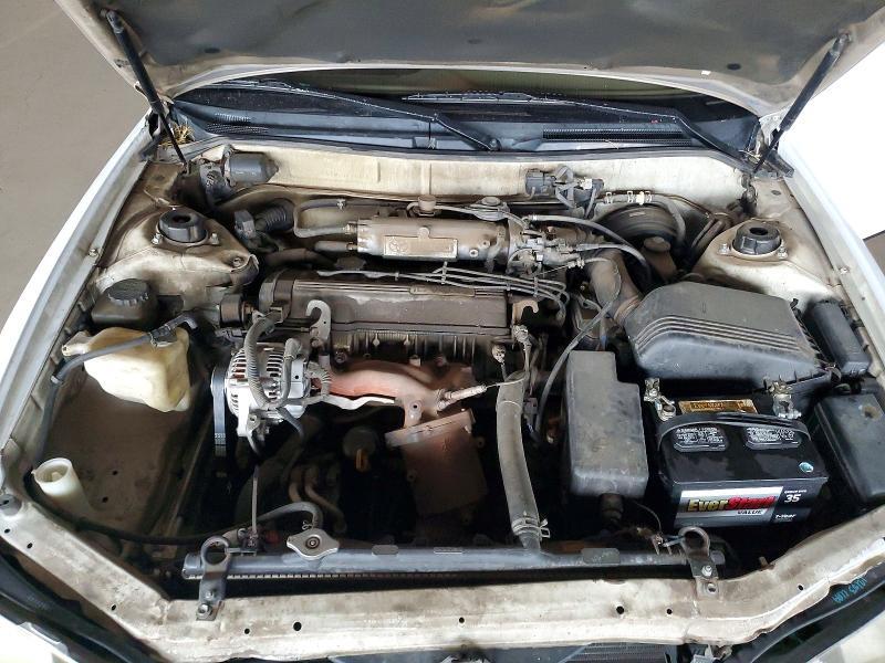 1996 TOYOTA CAMRY LE — Фото 11 из 12