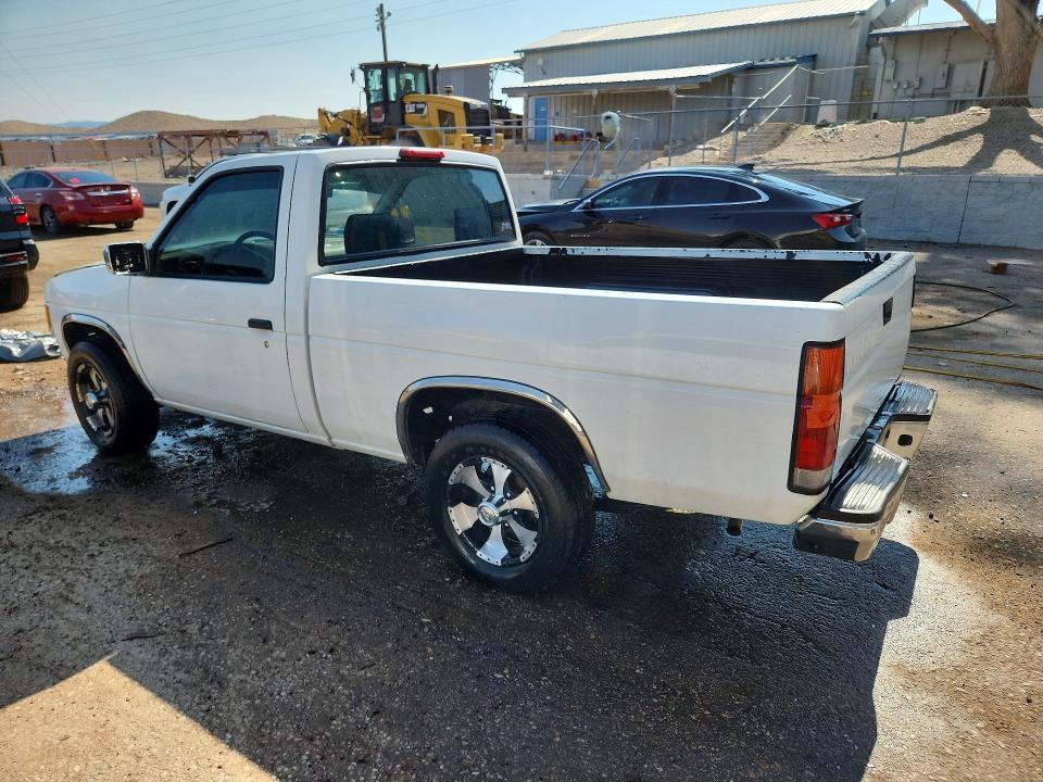 1995 NISSAN TRUCK E/XE — Фото 2 из 12