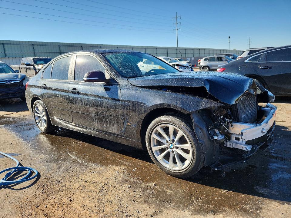 WBA8E1G33HNU18266 2017 BMW 320 photo no. 4
