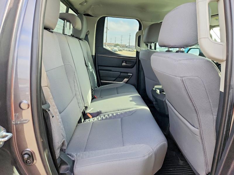 2023 TOYOTA TUNDRA SR5 — Фото 10 из 12