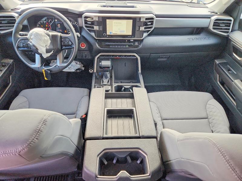 2023 TOYOTA TUNDRA SR5 — Фото 8 из 12