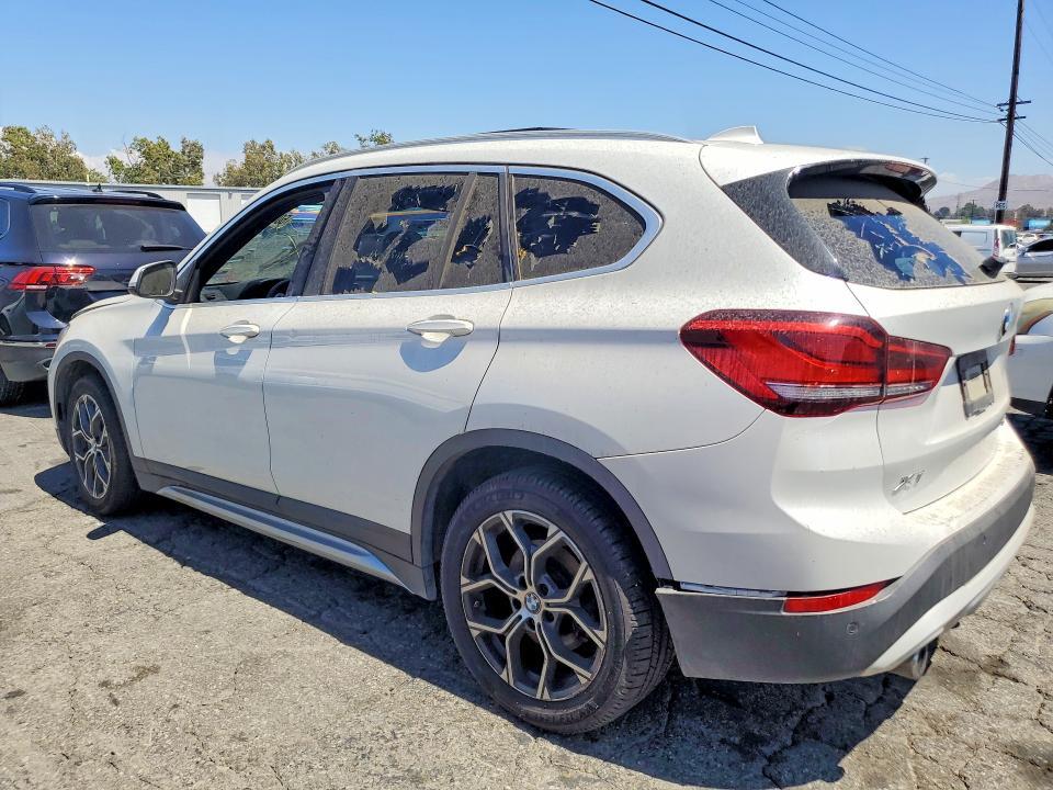 2021 BMW X1 SDRIVE28I — Фото 2 из 13