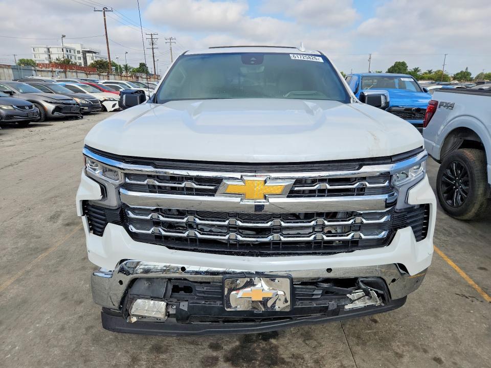 2025 CHEVROLET SILVERADO K1500 LTZ — Фото 5 из 12