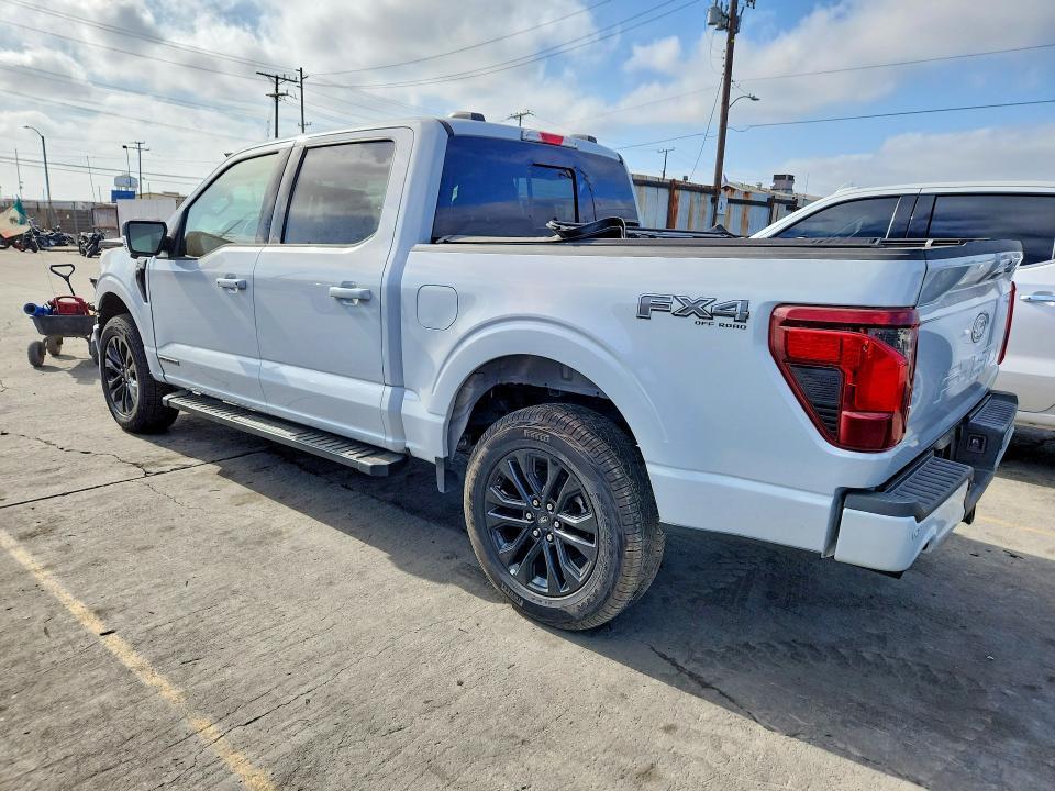 2025 FORD F150 XLT — Фото 2 из 12