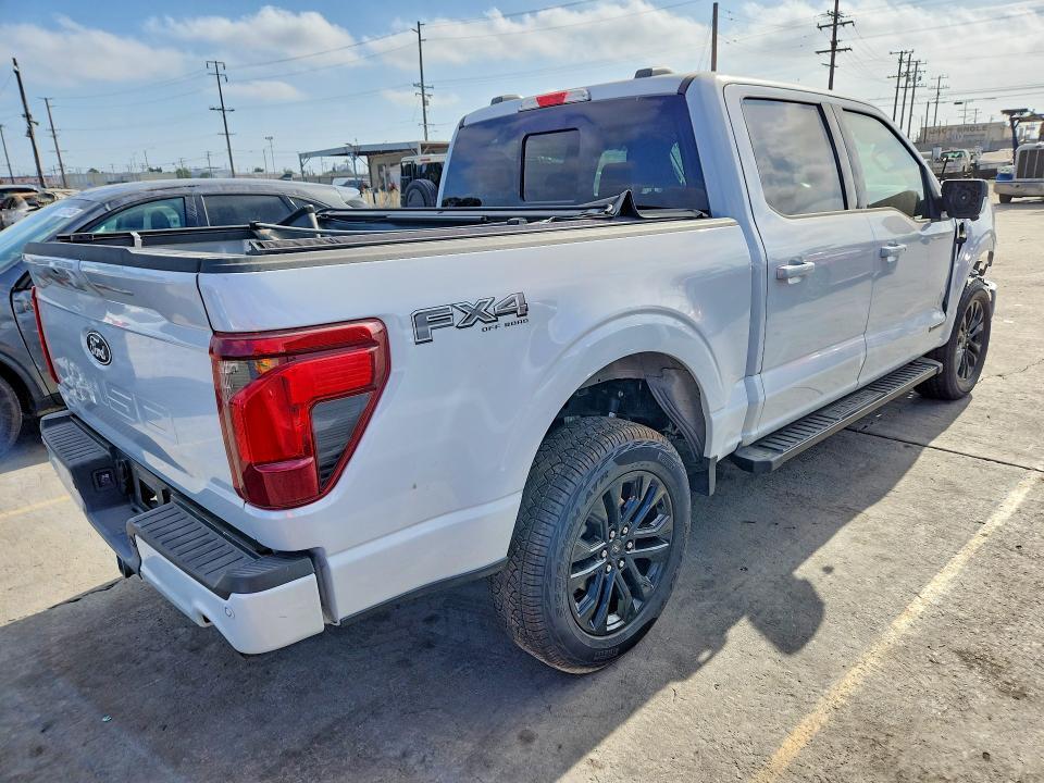 2025 FORD F150 XLT — Фото 3 из 12