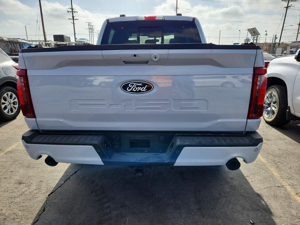 2025 FORD F150 XLT — Фото 6 из 12