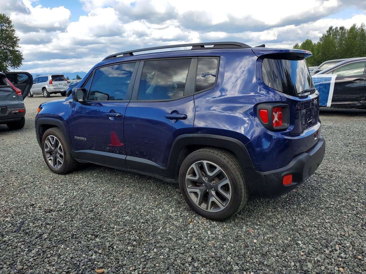 2018 JEEP RENEGADE LATITUDE — Фото 2 из 13