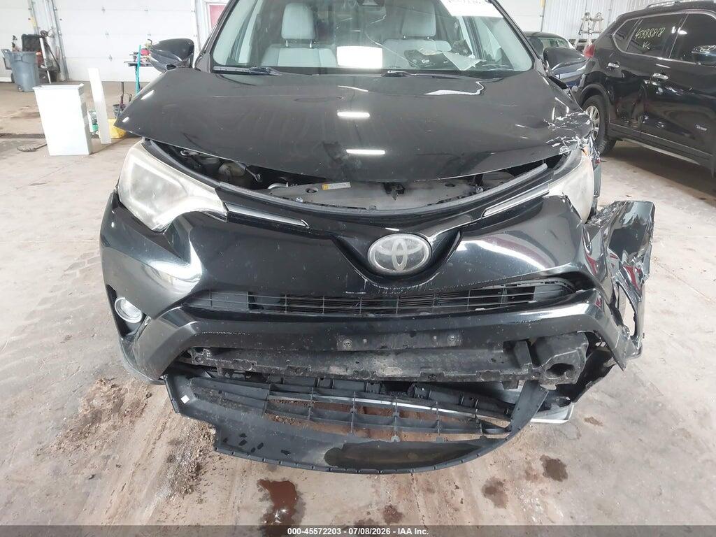 2T3RFREV1HW628283 2017 TOYOTA RAV4 photo no. 12