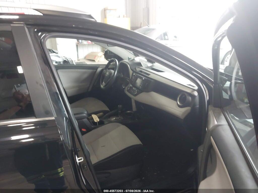 2T3RFREV1HW628283 2017 TOYOTA RAV4 photo no. 5