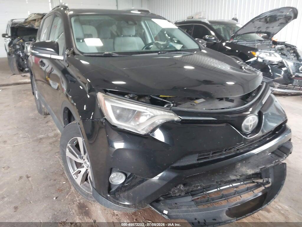 2T3RFREV1HW628283 2017 TOYOTA RAV4 photo no. 6