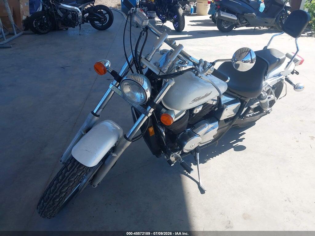 JH2RC44073M703910 2003 HONDA VT750 photo no. 2