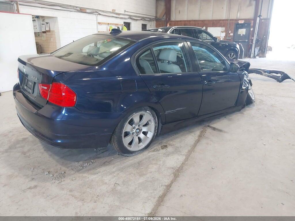 WBAPK5C59BF124326 2011 BMW 328I photo no. 4